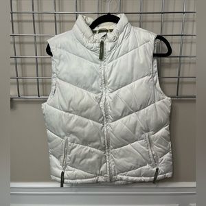 Old Navy White Puffer Vest